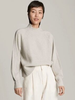 EVERLANE The Ribbed Cashmere Turtleneck In Oatmeal - S